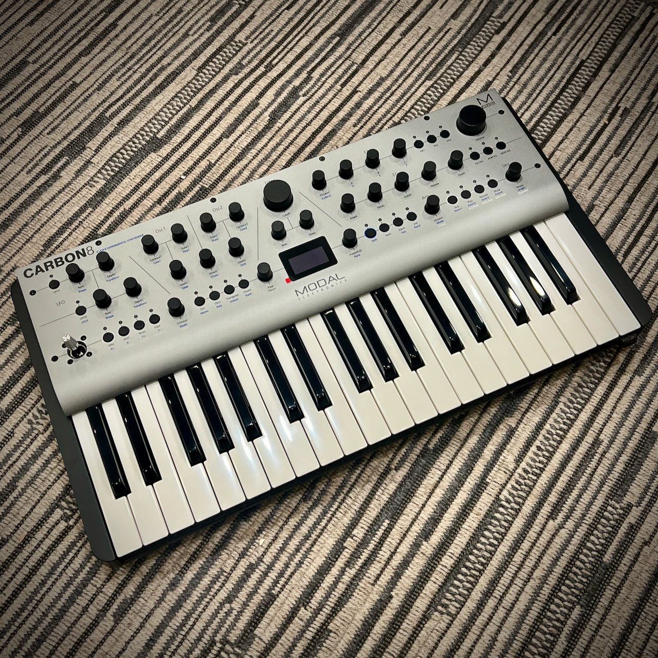 Modal Electronics Carbon8 8-voice Experimental Digital Synthesizer