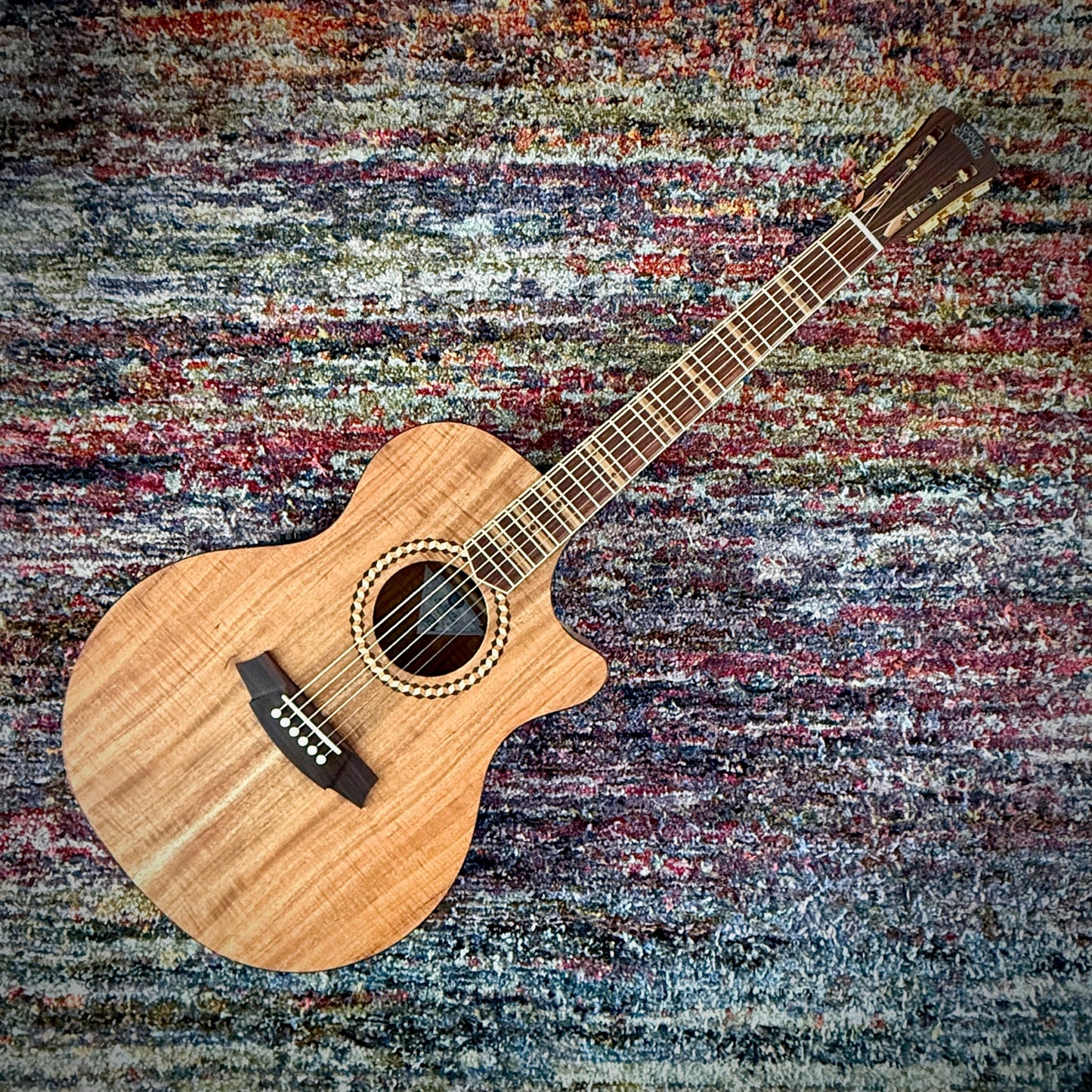 Cole Clark Studio Recording Grand Auditorium, Mastergrade Blackwood Face Back & Sides, Rosewood Fretboard & Bridge (CCSRANMGEC-BLBLR)
