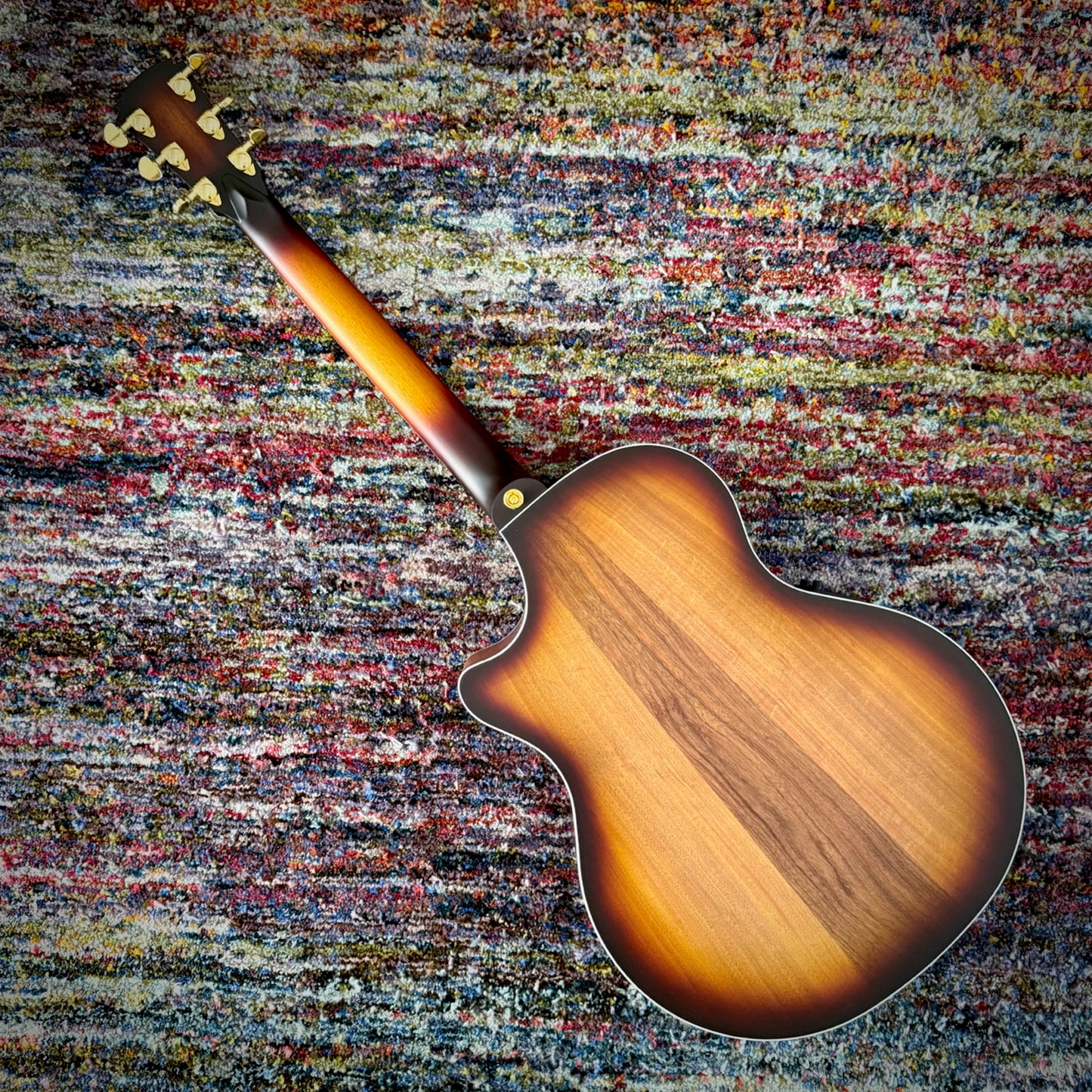 Cole Clark AN Grand Auditorium, Australian Blackwood Face back & sides, cutaway, Sunburst, white binding (CCAN2EC-BLBL-SUN)