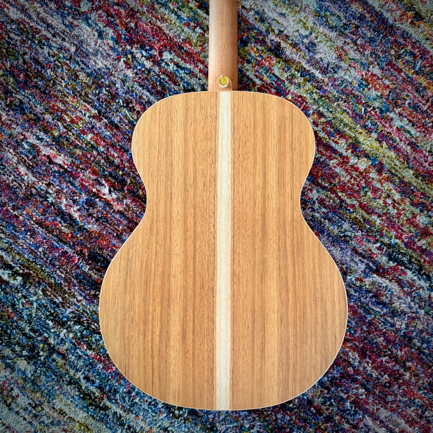 Cole Clark AN2E Grand Auditorium Redwood Face, Blackwood Back & Sides (CCAN2E-RDBL)