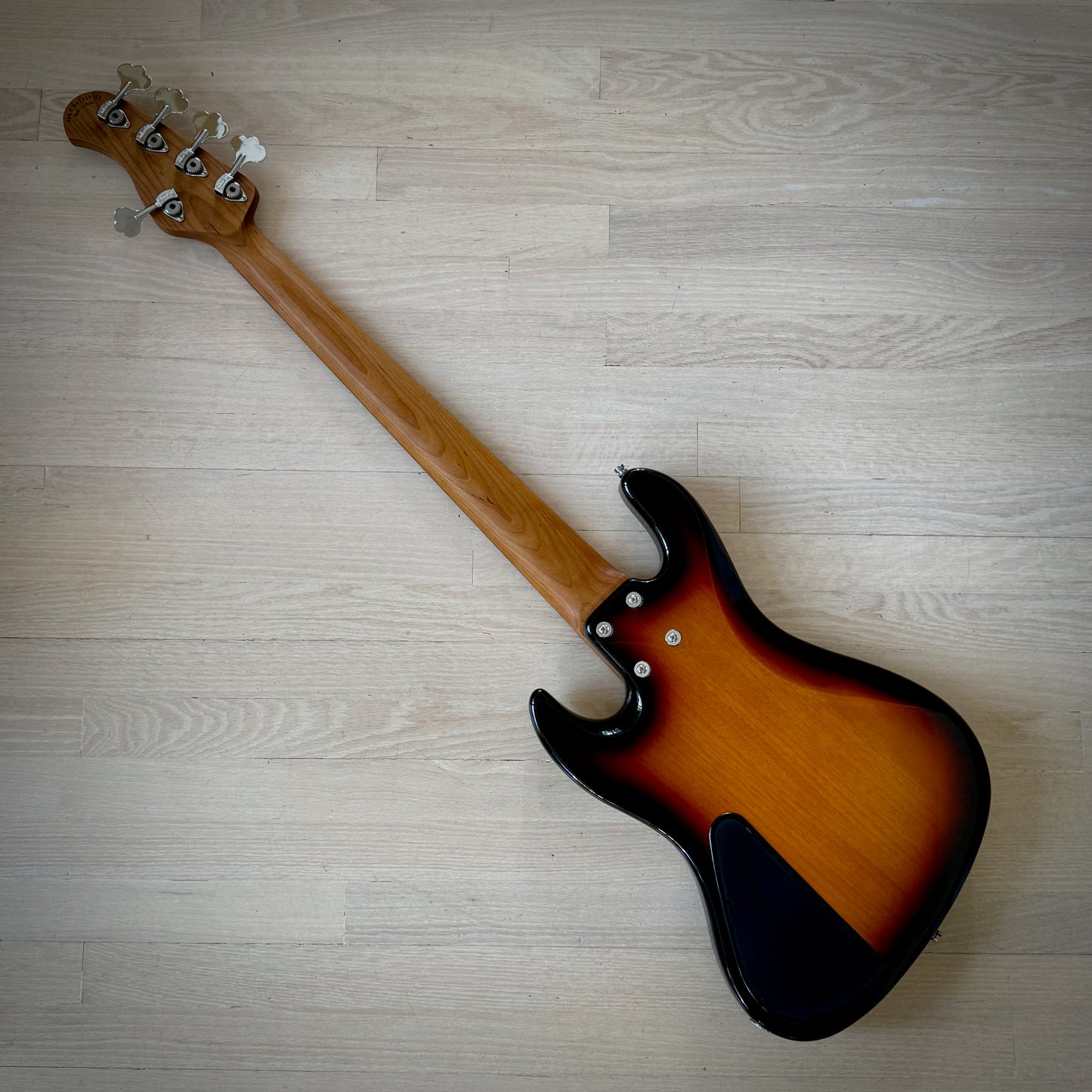 Sadowsky MetroExpress 21-Fret Vintage J/J Bass, Morado Fingerboard, Fretless With Lines, 5-String - Tobacco Sunburst Transparent High Polish (SMX21VJ5 69R OKU F2)