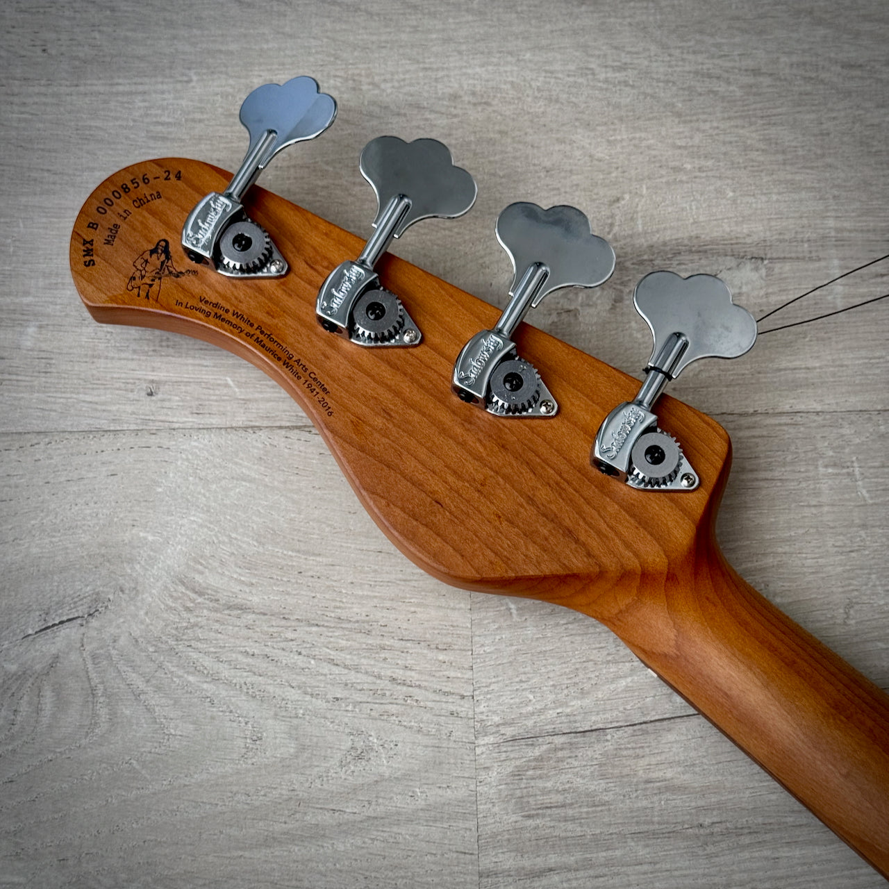 Sadowsky MetroExpress 21-Fret Verdine White Artist Line Bass, Morado Fingerboard, 4-String - Solid Olympic White High Polish (SMX21VW4 28R OKU FR)