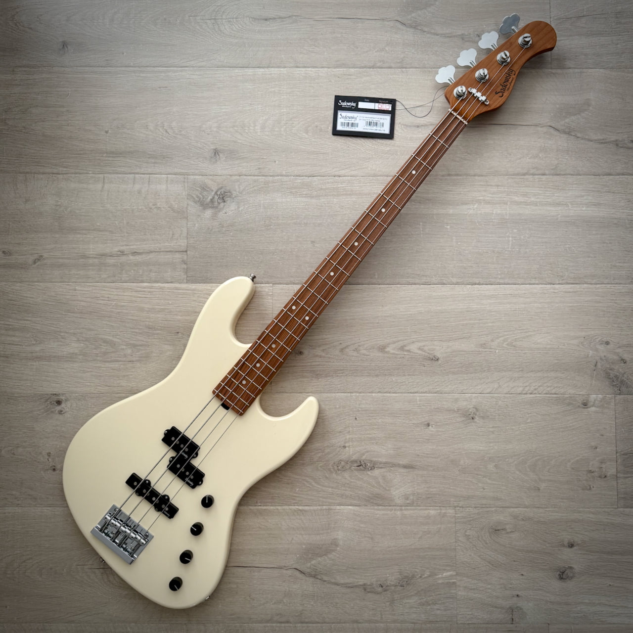 Sadowsky MetroExpress 21-Fret Verdine White Artist Line Bass, Morado Fingerboard, 4-String - Solid Olympic White High Polish (SMX21VW4 28R OKU FR)