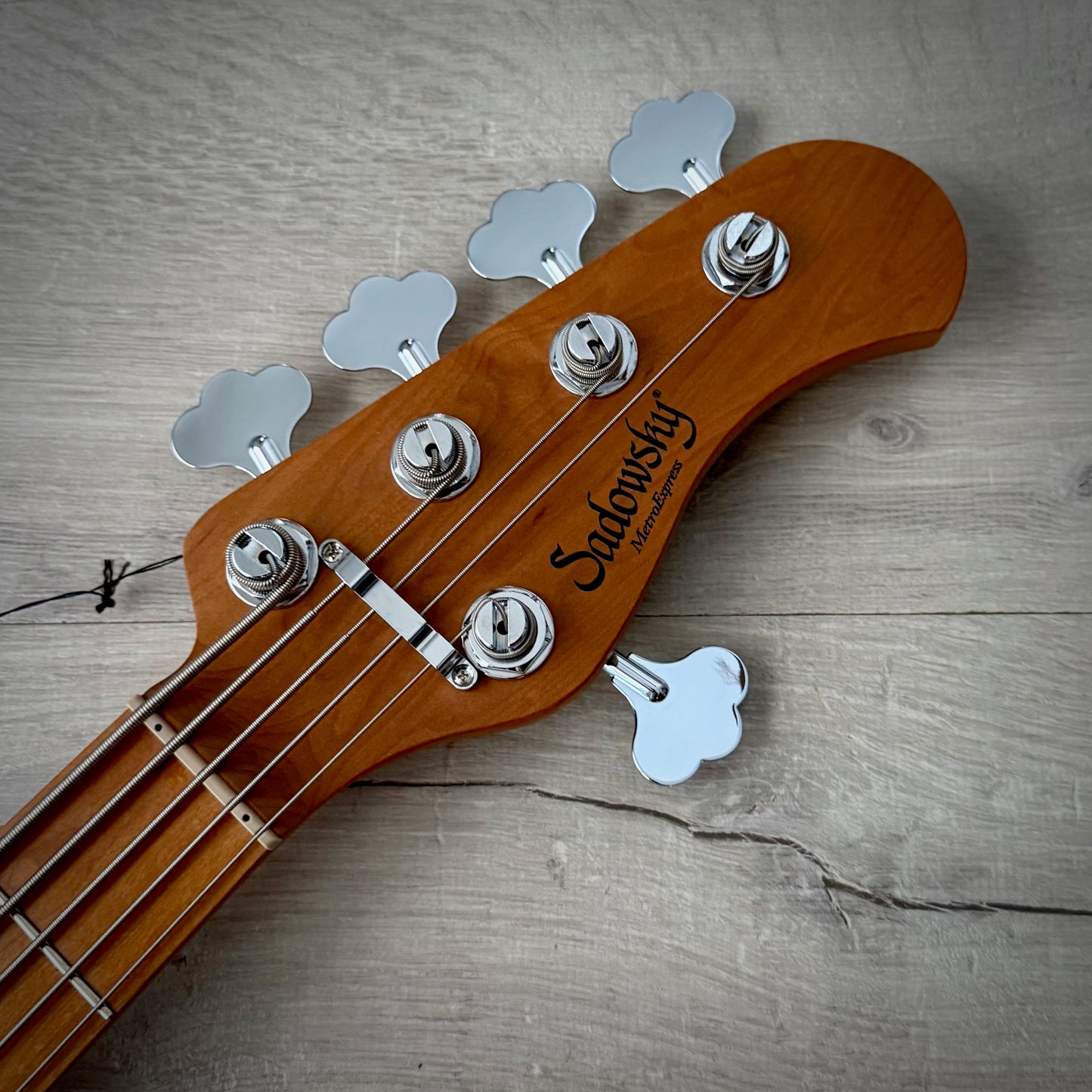 Sadowsky MetroExpress 24-Fret Modern Bass, Roasted Maple Fingerboard, 5-String - Solid Ocean Blue Metallic High Polish (2025), SMX24MS5 J2M OKU FR