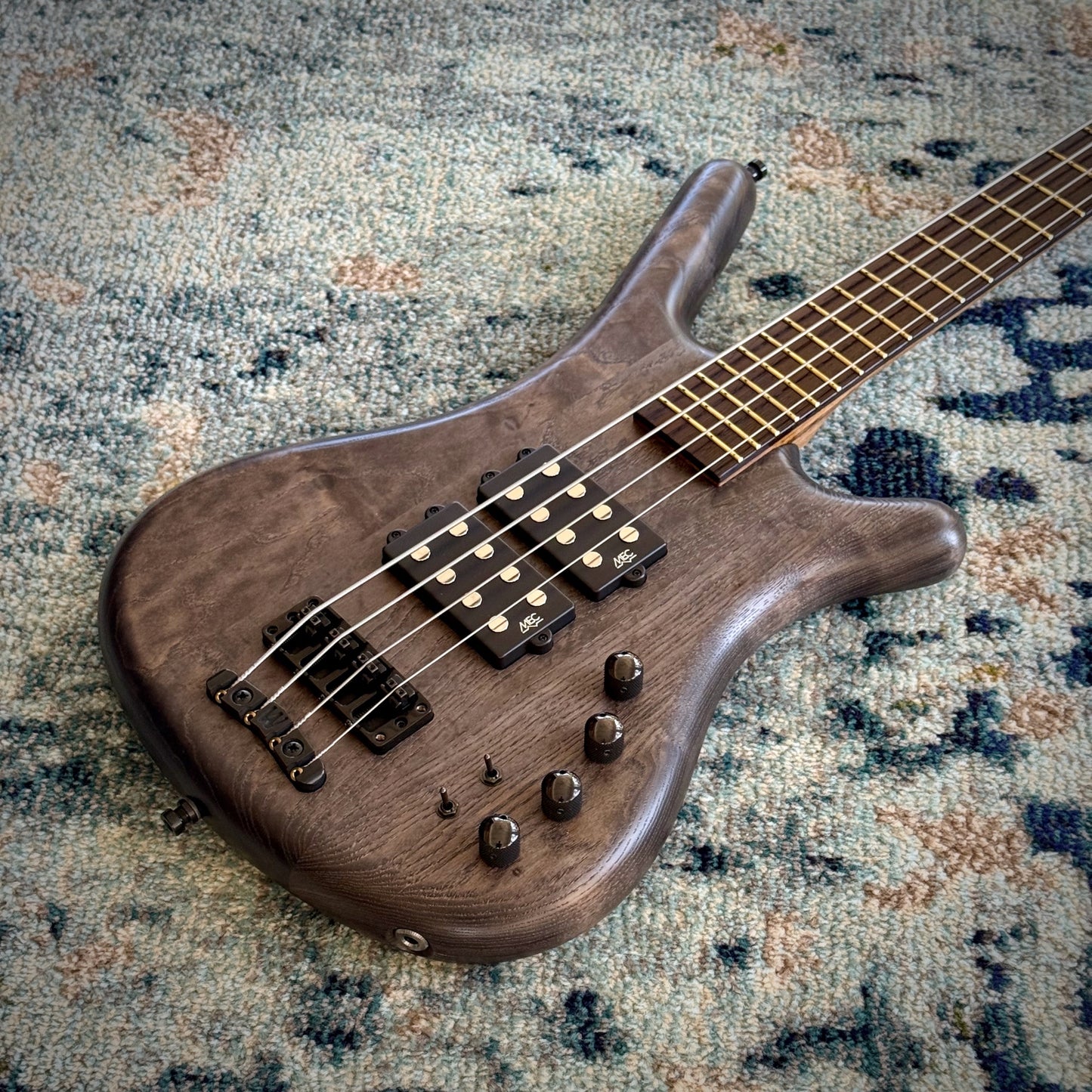 Warwick Pro Series Corvette $$ | 4-String Bass | Nirvana Black Transparent Satin | Black Hardware Upgraded (GPS1484 03PABASH FR)