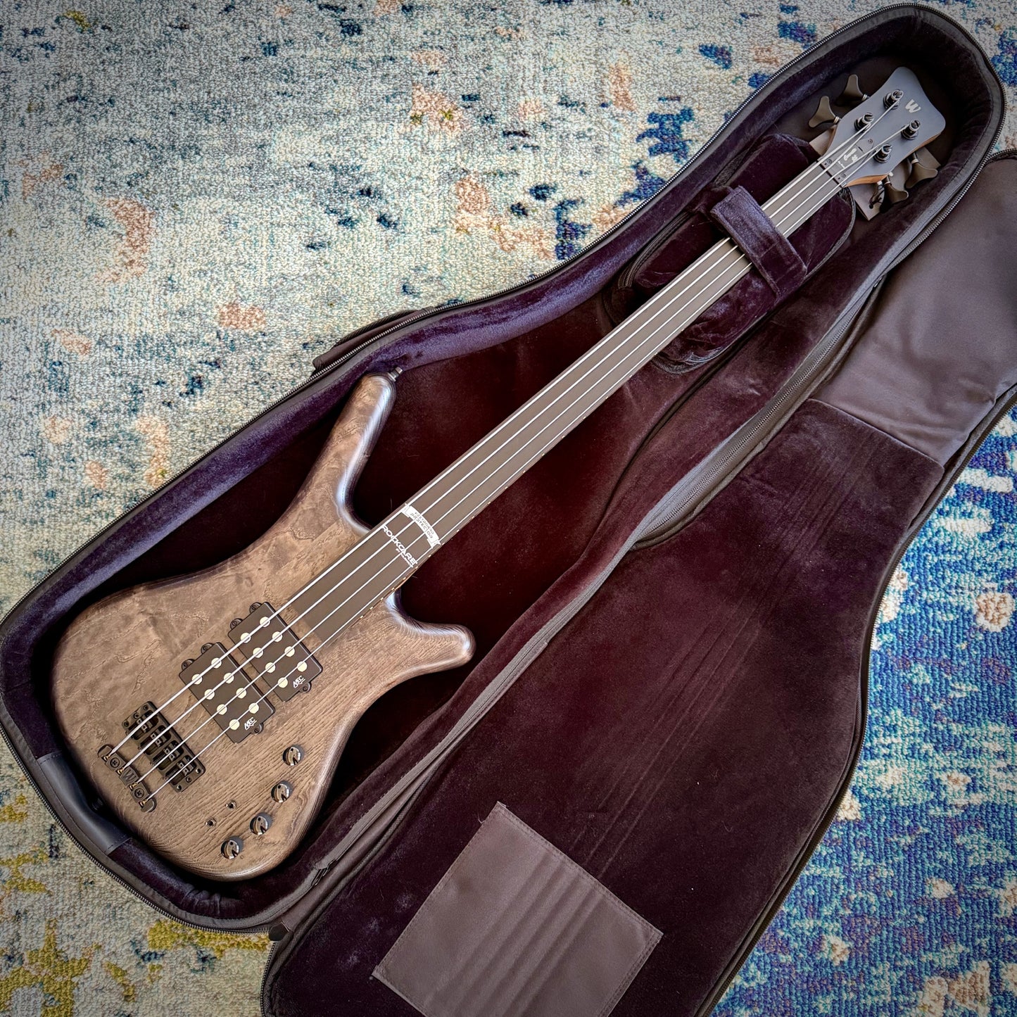 Warwick Pro Series Corvette $$ | 4-String Bass | Nirvana Black Transparent Satin | Black Hardware Upgraded (GPS1484 03PABASH FR)