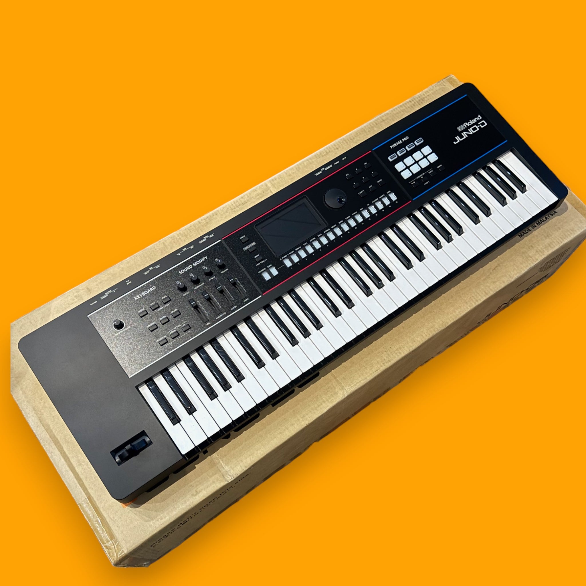 Roland Juno D6 Synthesizer [USED-MINT] – Z String Music