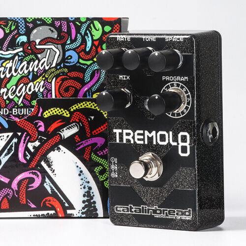 Catalinbread Tremolo8, 8-Program Tremolo with Reverb (Tremol8)