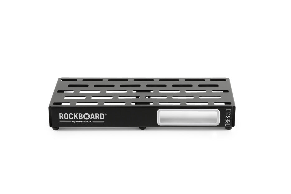 RockBoard TRES 3.1 (9.25" x 20") Pedalboard with Pro GigBag