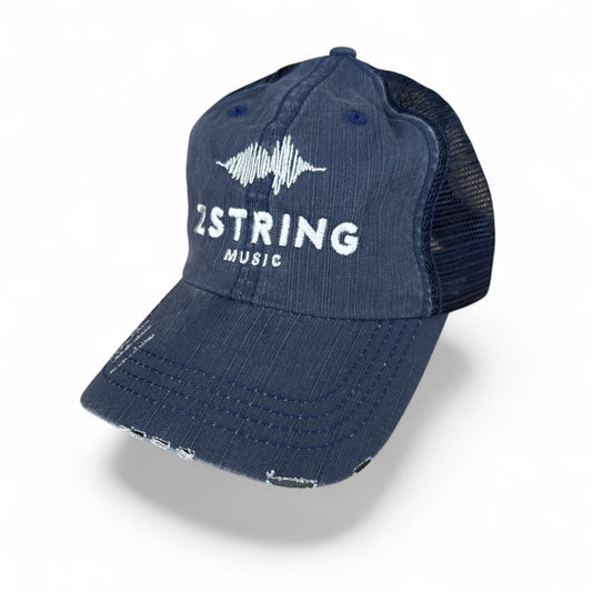 Z String Distressed Trucker Hat, Navy/Navy