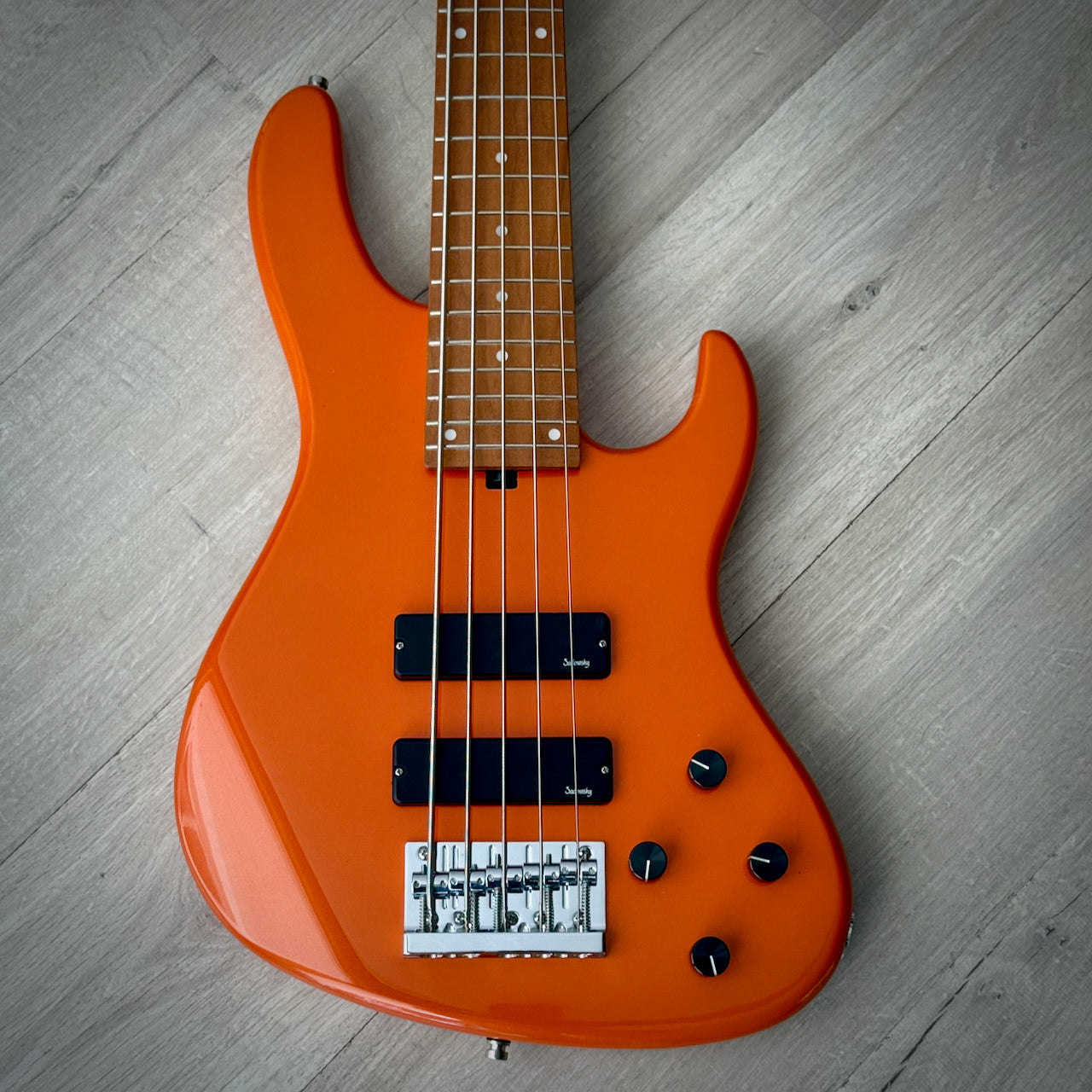 Sadowsky MetroExpress 24-Fret Modern Bass, Roasted Maple Fingerboard, 5-String - Solid Candy Apple Orange Metallic High Polish (2025), SMX24MS5 J1M OKU FR