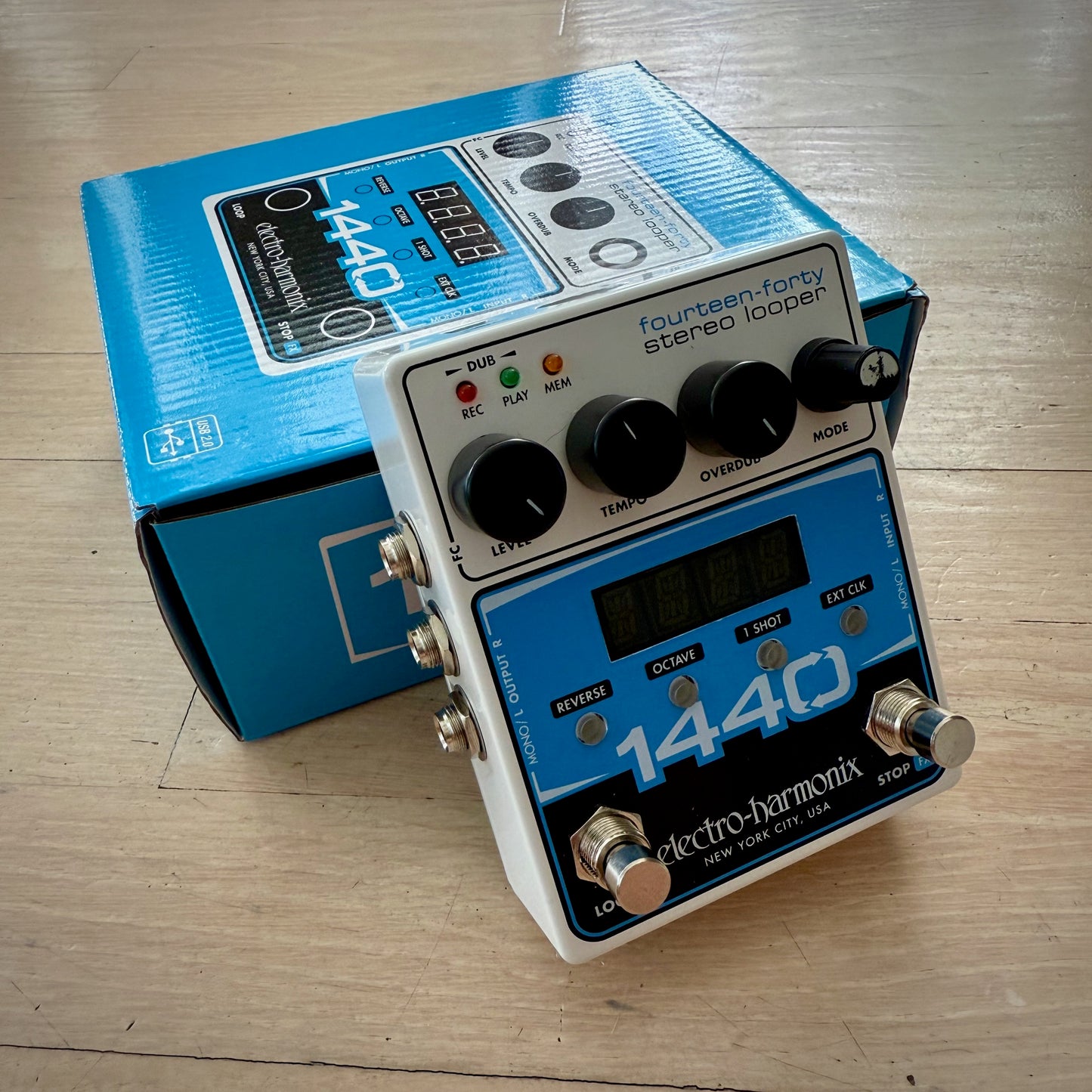 Electro-Harmonix EHX 1440 Stereo Looper [USED-EXCELLENT / BLEM]