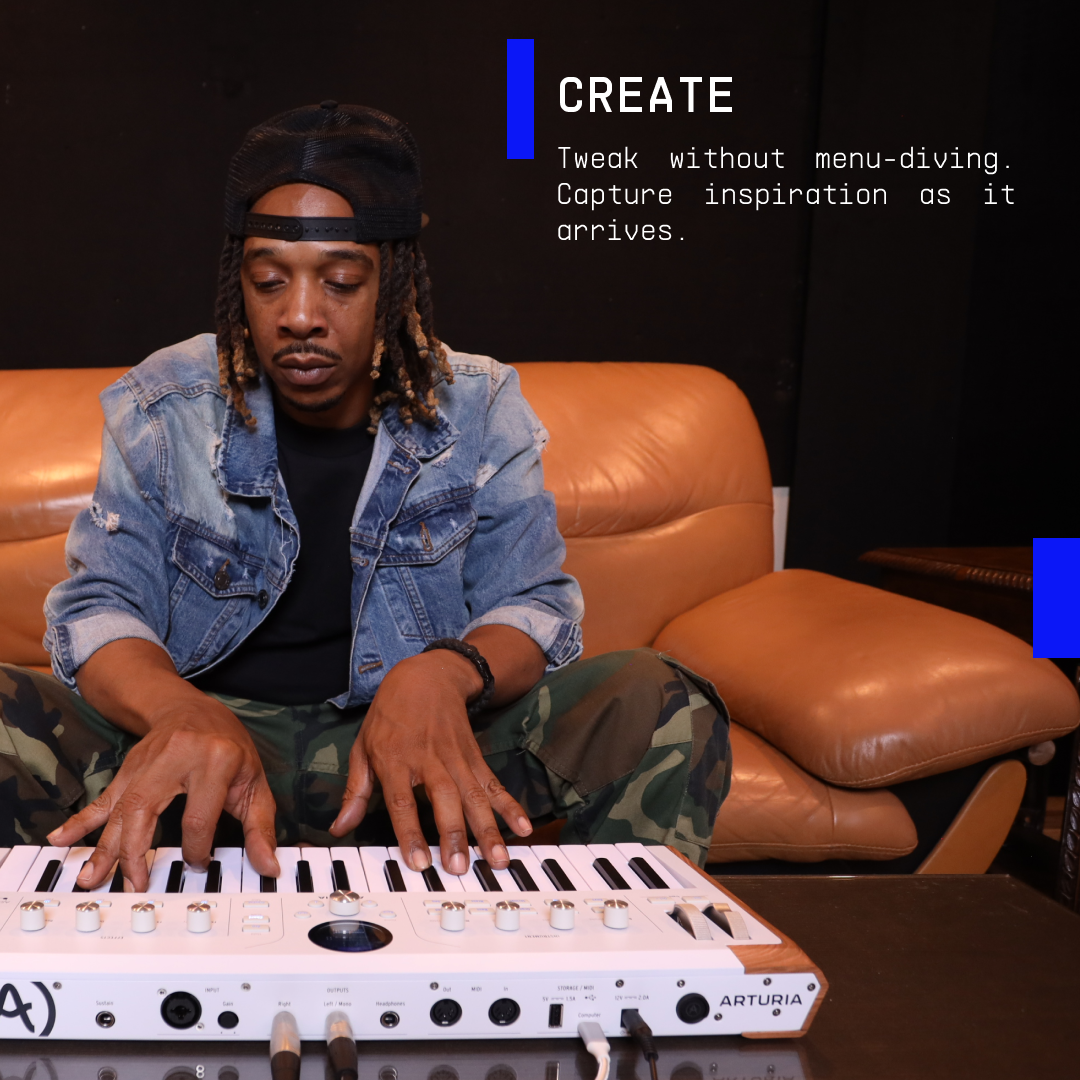 Arturia Astrolab Avant-Garde Stage Keyboard 37-Key Edition, White