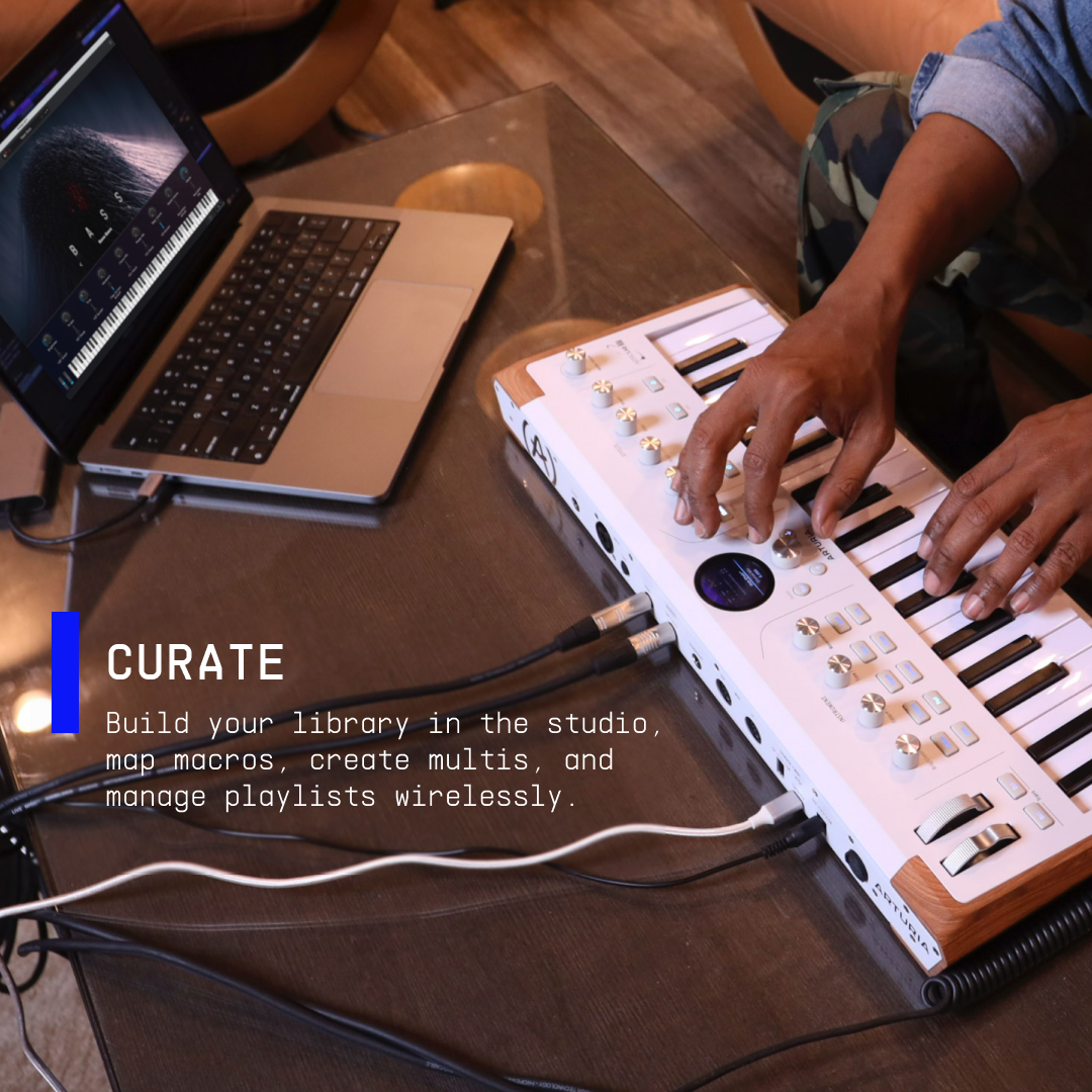 Arturia Astrolab Avant-Garde Stage Keyboard 37-Key Edition, White