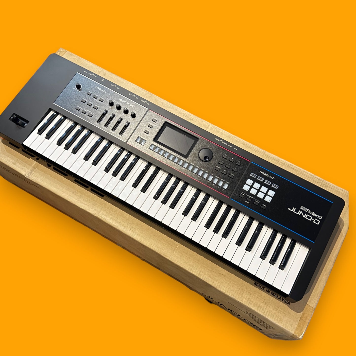 Roland Juno D6 Synthesizer [USED-MINT]