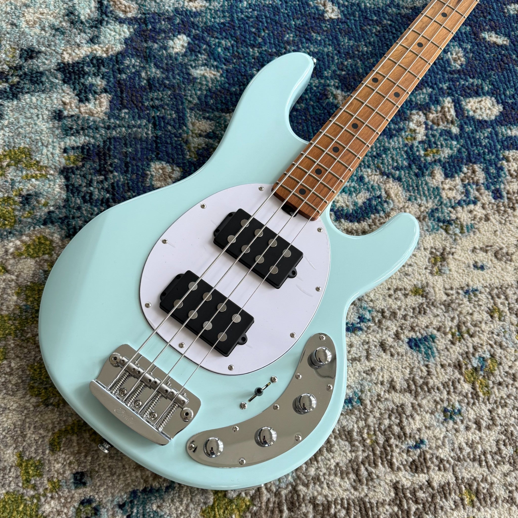 Sterling by Music Man StingRay Ray34 HH 4-String Bass, Daphne Blue