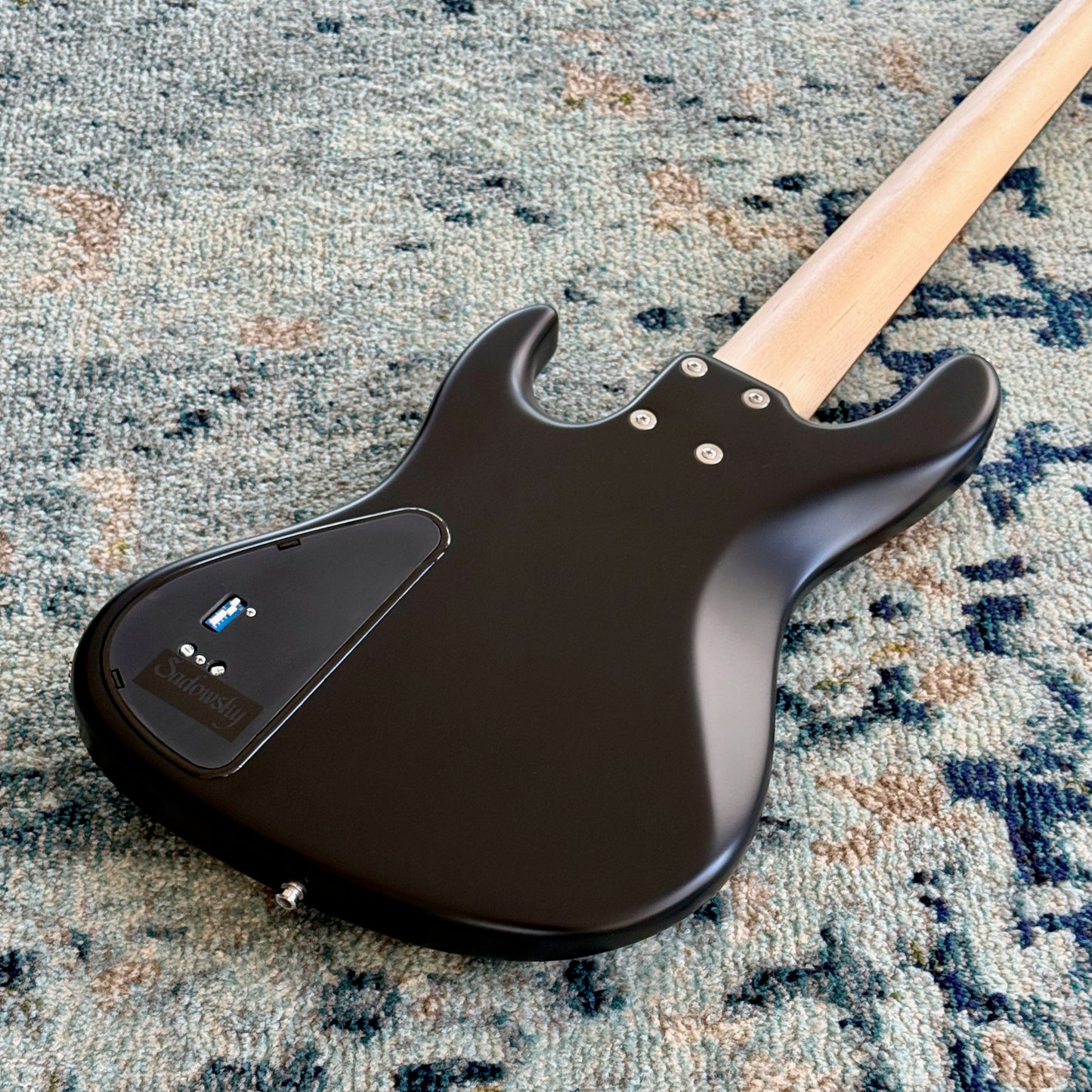 Sadowsky MetroLine Will Lee 5-String Jazz Bass SML22WL5 – 22-Fret – Solid Black Satin – Selectable Mid-Boost Preamp