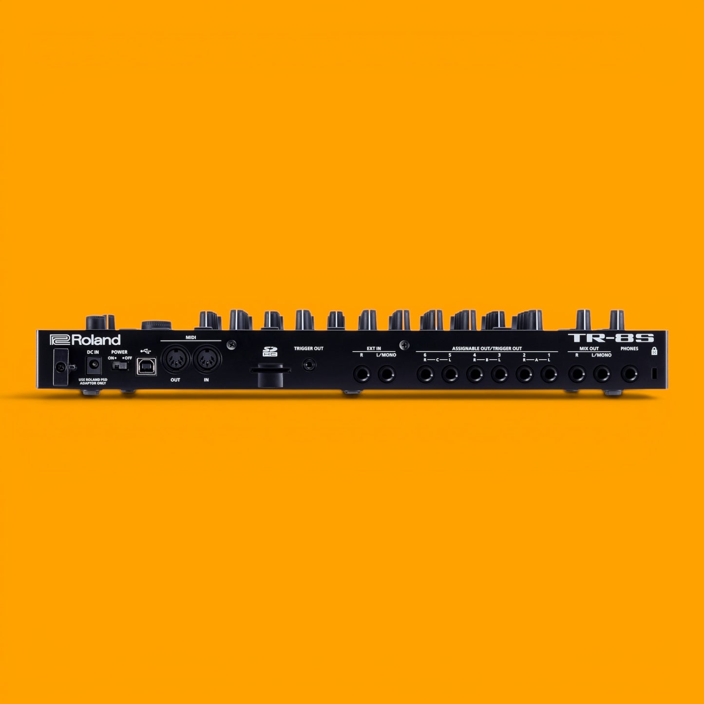 Roland TR-8S Rhythm Performer Drum Machine [USED-MINT]