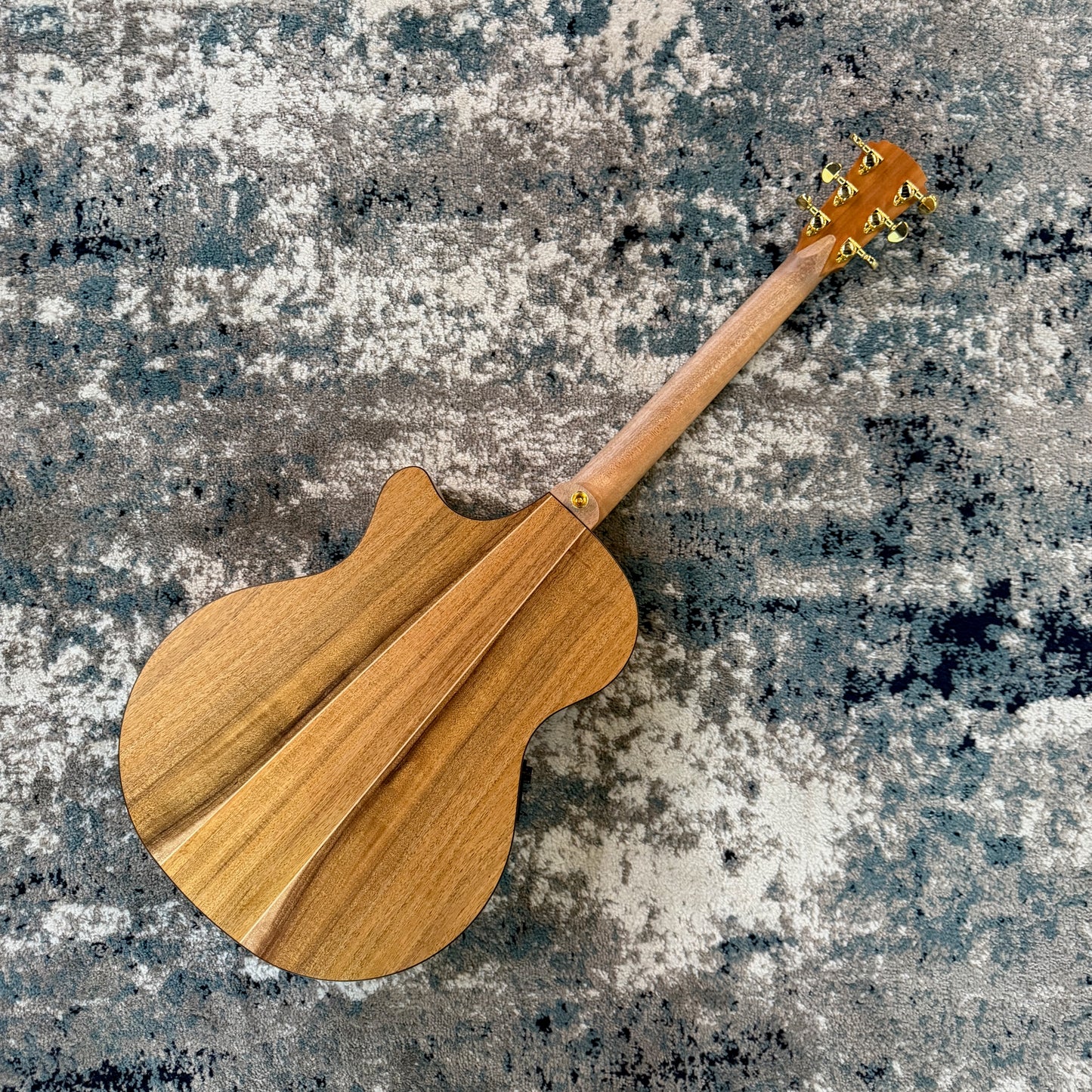 Cole Clark AN2EC-RDBLR Angel 2 Redwood/Blackwood Acoustic-Electric Guitar (SN x2136)