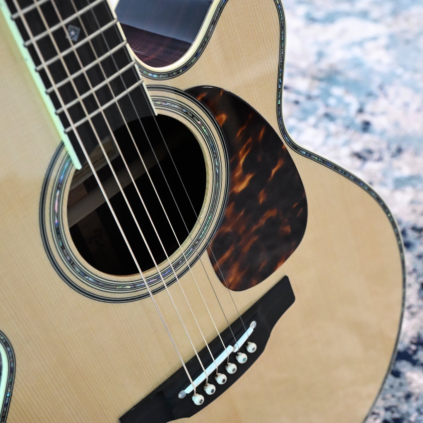 Takamine RNV460C Revival Limited Edition NEX Acoustic-Electric Guitar w/ Case