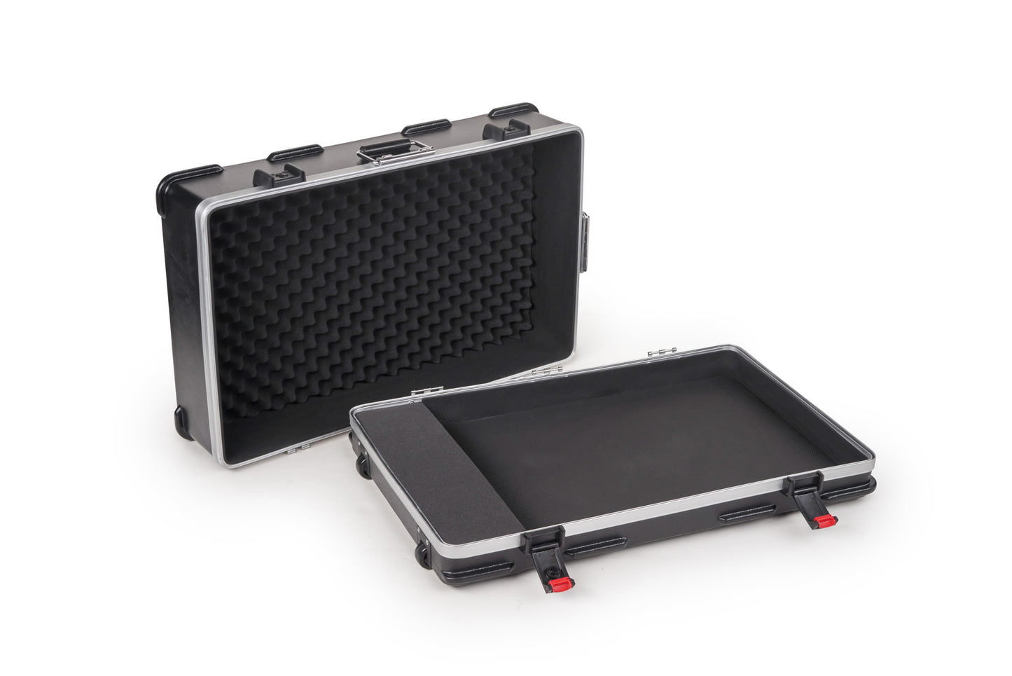 RockBoard CINQUE 5.2 (16.75" x 24.5"), with Touring ABS Case (for 10-20 effects, depending on size)