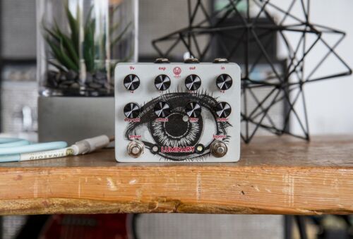 Walrus Audio Luminary Quad Octave Generator V2