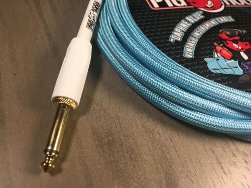 Pig Hog Vintage Instrument Cable - 10 FT Right Angle "Daphne Blue" (PCH10DBR)