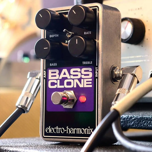 Electro-Harmonix Bass Clone Chorus