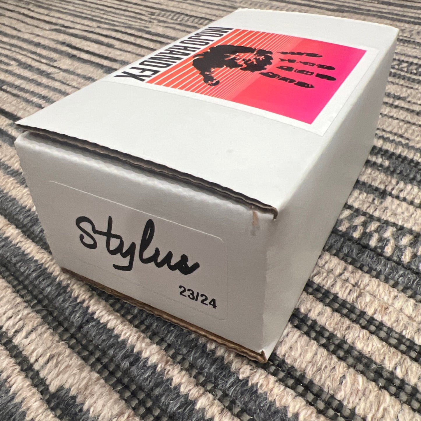 Mojo Hand FX Stylus LoFi Vinyl Modulator, Limited "White Album" Edition, No. 23/24, Beatles Tribute