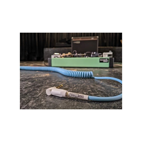 Pig Hog "Half Coil" Instrument Cable, 30-Foot, Daphne Blue (vintage style with tangle-free distance!)